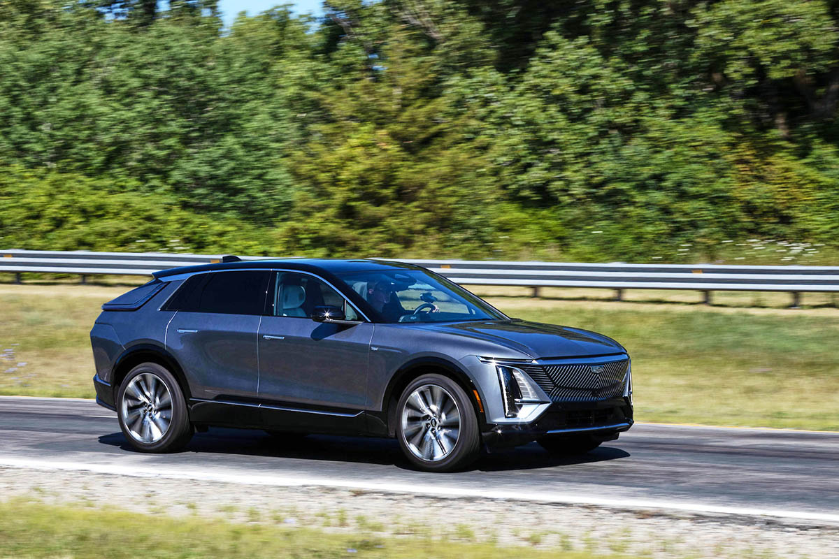 鍛え上げられた基本性能とアメリカ車らしいドライブフィールを融合したキャデラック「リリック」