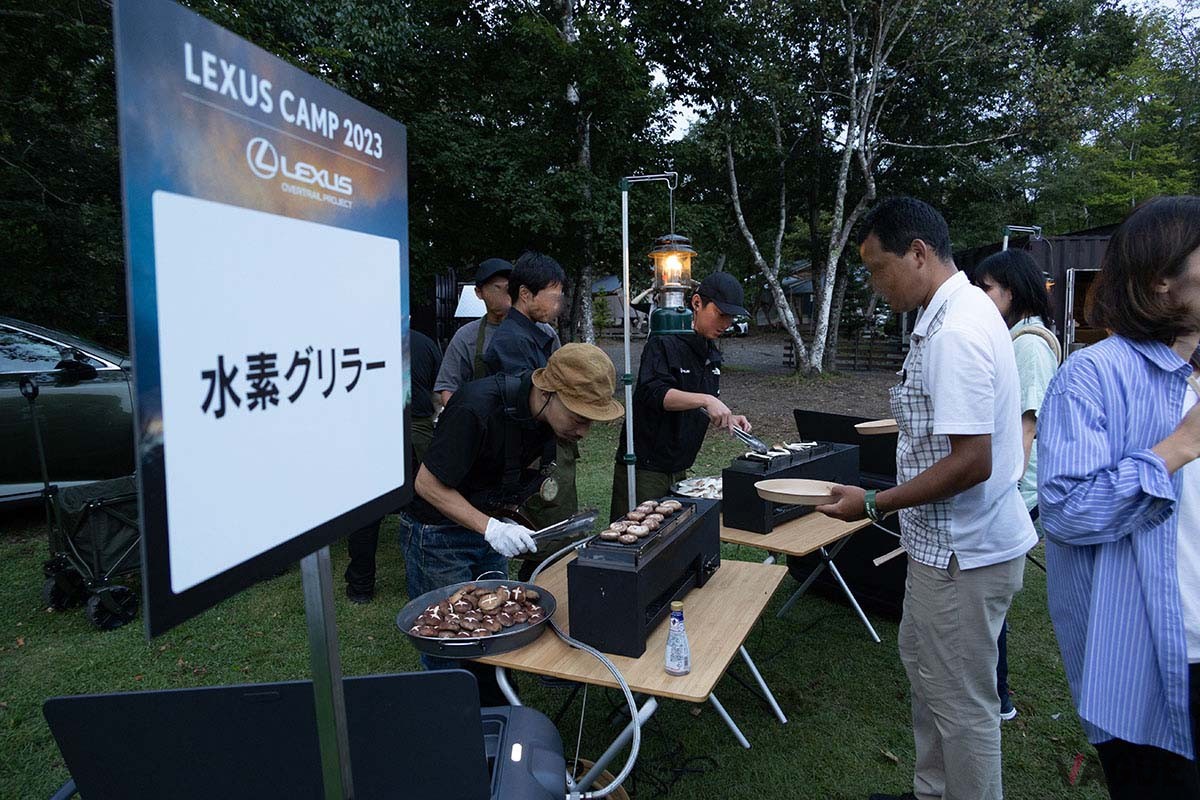 レクサスが主催した初のキャンプイベント「LEXUS CAMP 2023 by OVERTRAIL PROJECT」のワンシーン