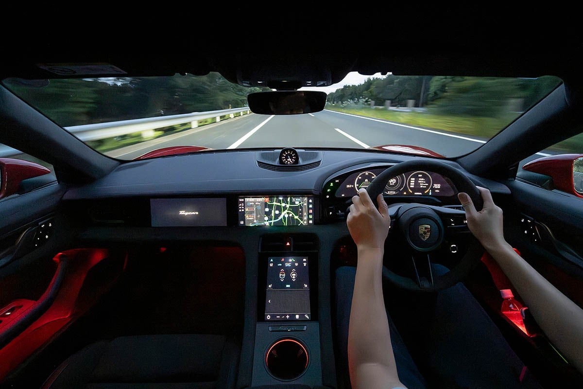 ロングドライブでもドライバーに疲れを感じさせないポルシェ「タイカンGTS」