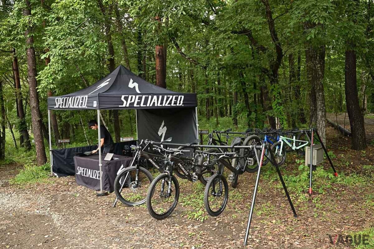 レクサスが主催した初のキャンプイベント「LEXUS CAMP 2023 by OVERTRAIL PROJECT」のワンシーン