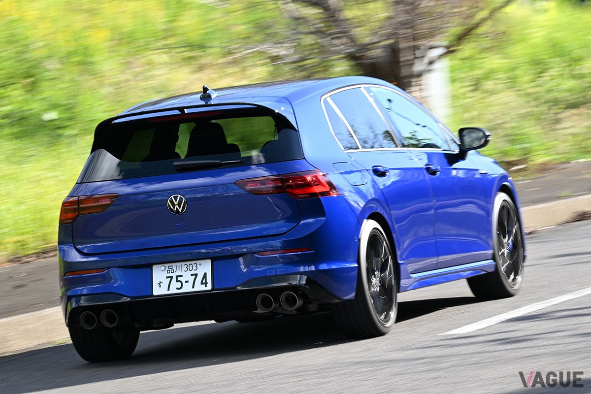 スポーツカー好きエンジニアがつくったと感じられる刺激あふれる走りが魅力的なVW「ゴルフR 20 Years」