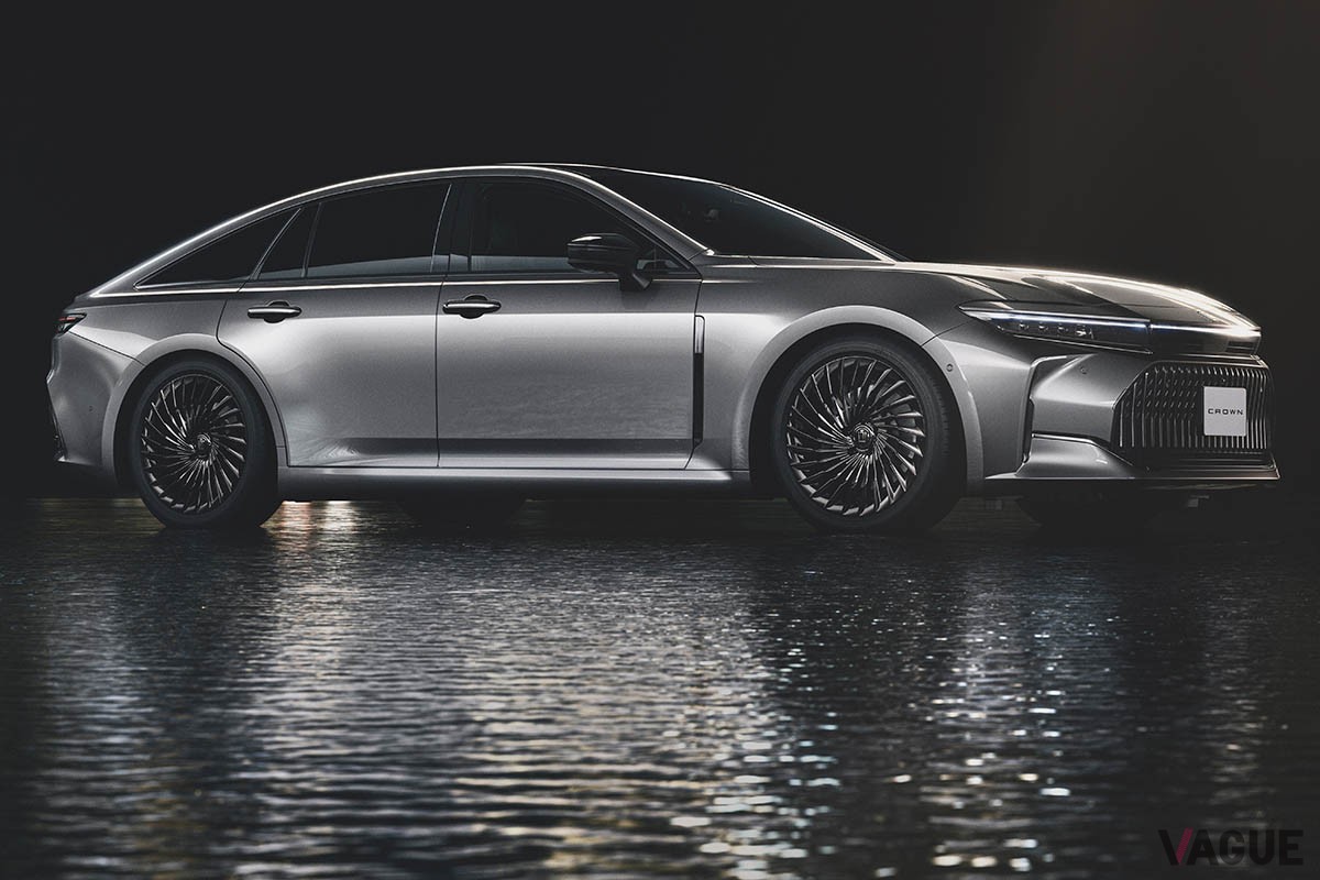 トヨタ新型「クラウン・セダン」