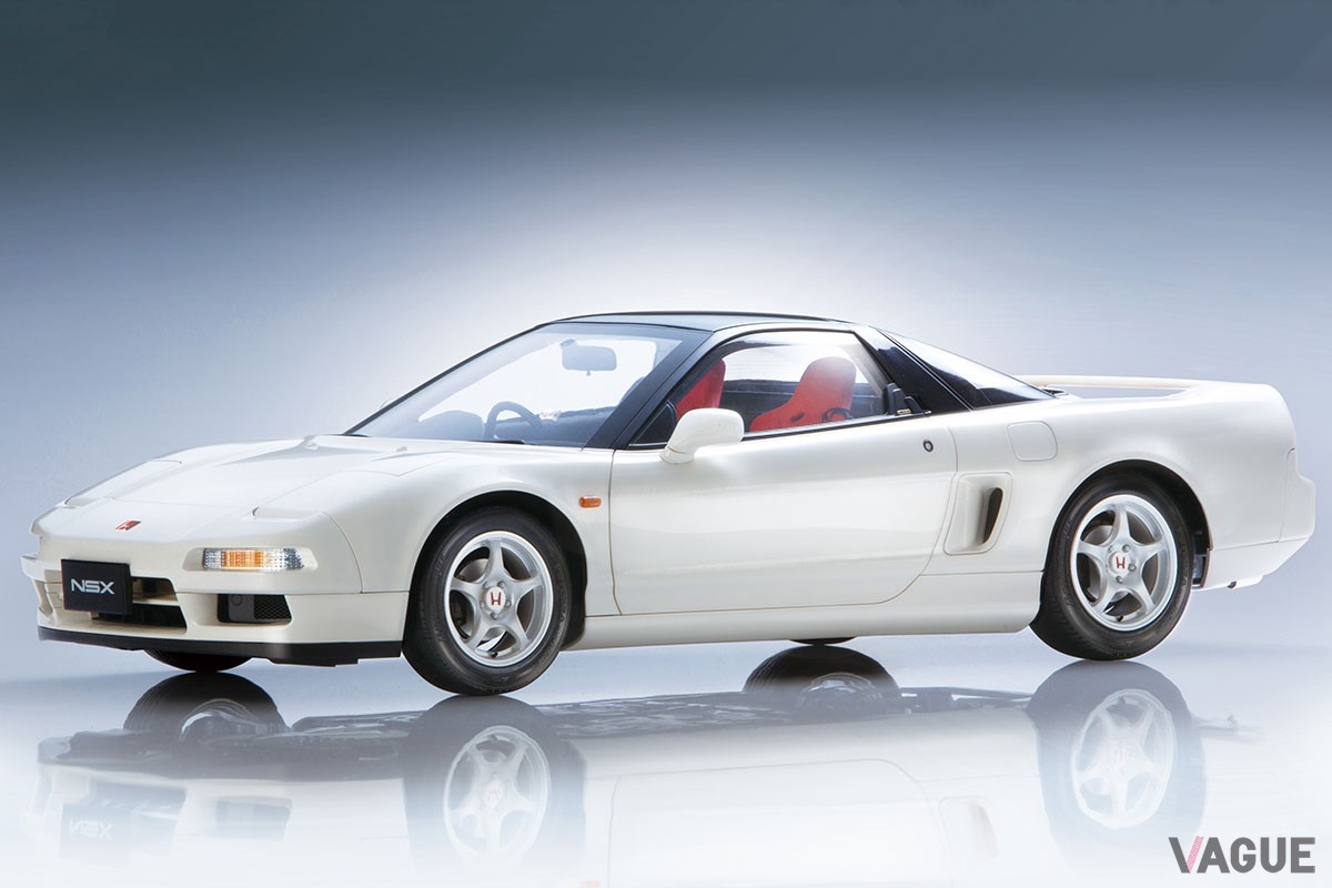 全号購読するとホンダ「NSX-R」（E-NA1型）の1/8スケールダイキャストカーが完成するデアゴスティーニの週刊『Honda NSX-R』