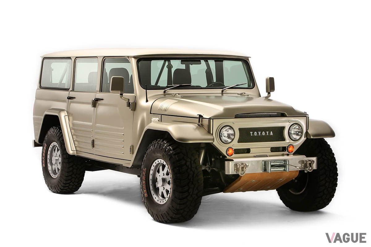 北米トヨタがSEMAショー2023に出展した「レトロクルーザー」。1999年に企画された“FJ45”型「ランドクルーザー」ベースのカスタムカーだ