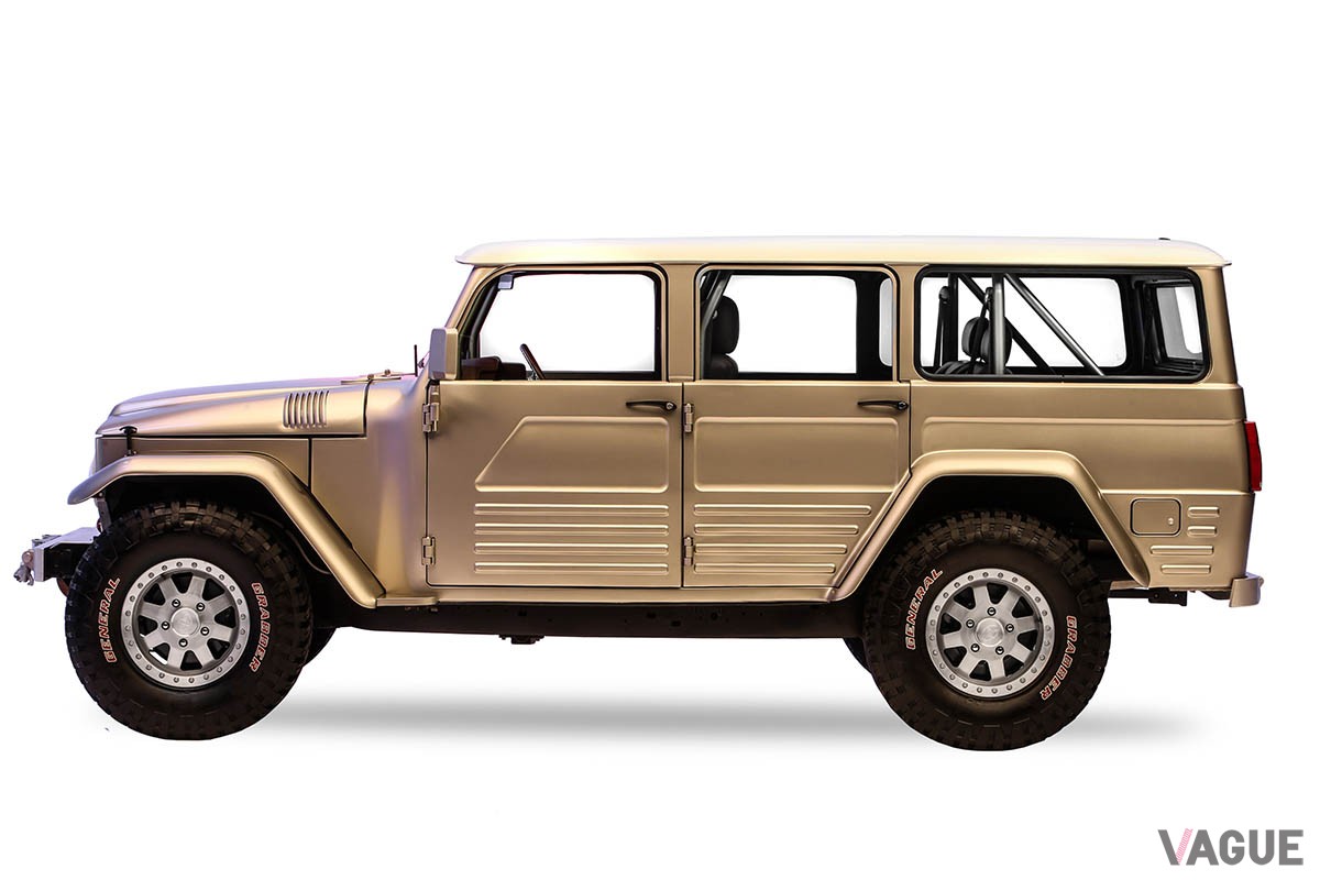北米トヨタがSEMAショー2023に出展した「レトロクルーザー」。1999年に企画された“FJ45”型「ランドクルーザー」ベースのカスタムカーだ