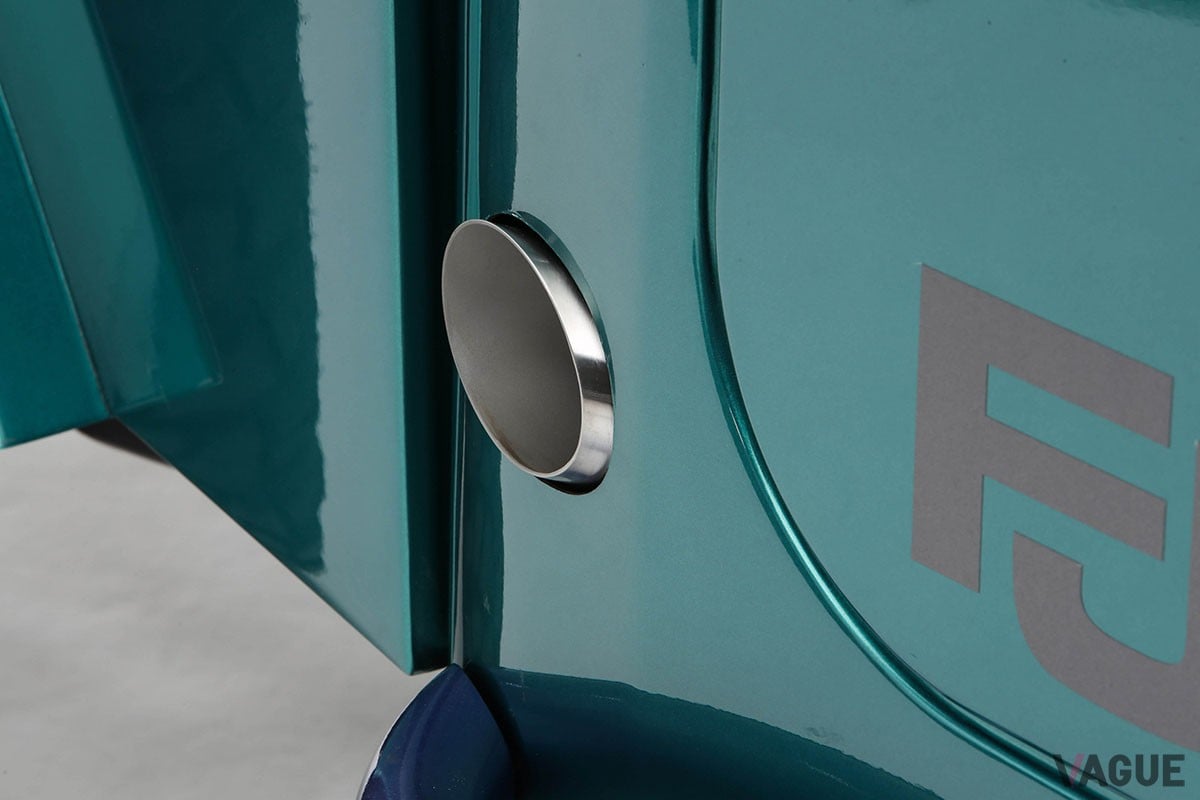 北米トヨタが世界初公開したカスタムカー「FJブルーザー」