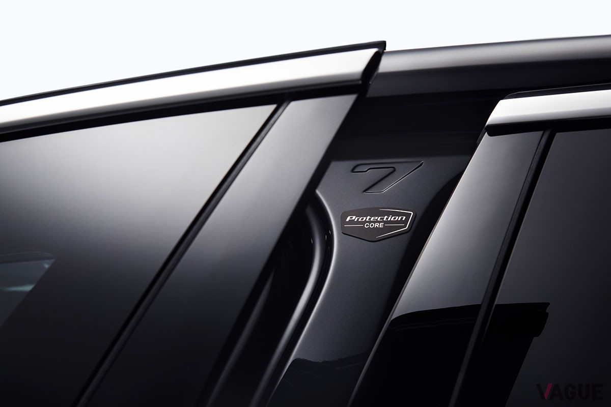 新開発の“BMWプロテクション・コア”を採用