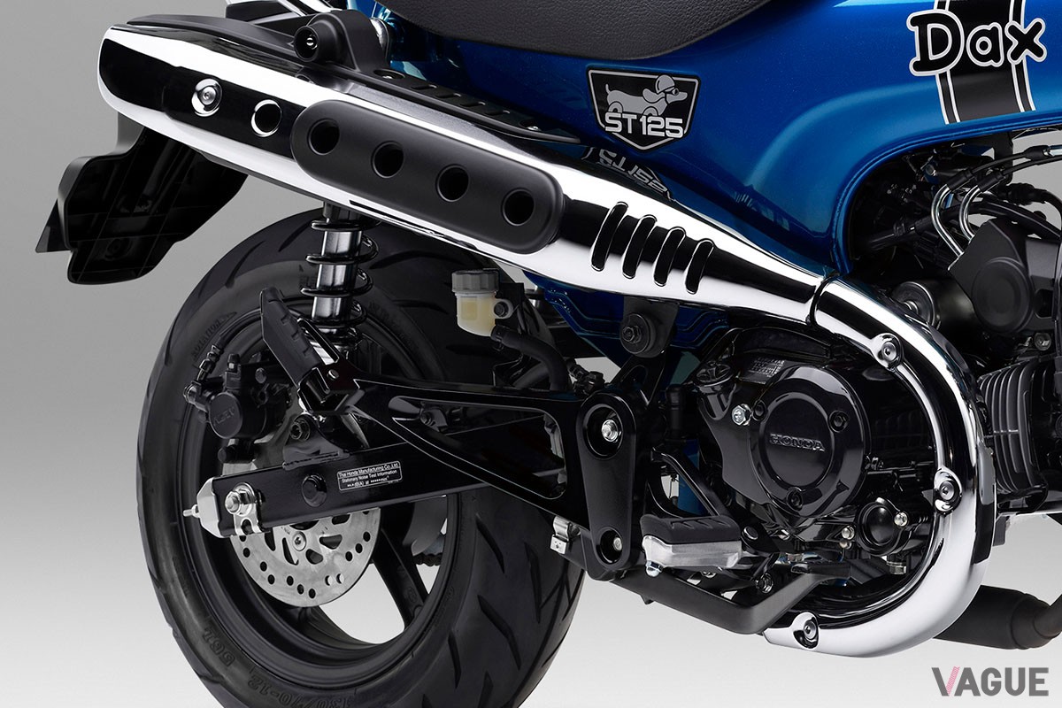 カラーバリエーションに新色パールグリッターリングブルーを加えたホンダ「ダックス125」の2024年モデル