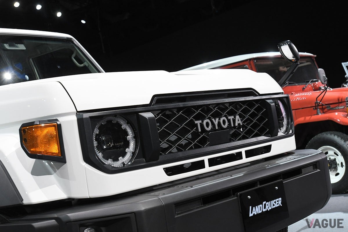 デザインだけでなくメカニズム面もしっかり進化。走破性も快適性もアップしたトヨタ新型「ランドクルーザー70」