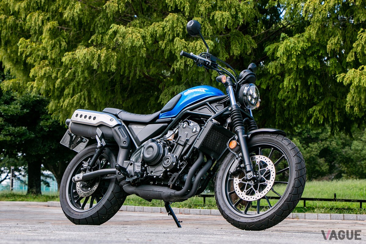 見た目の違いは少ないが、ホンダ「CL250」は単気筒、写真の「CL500」は2気筒と、エンジンの気筒数が識別点