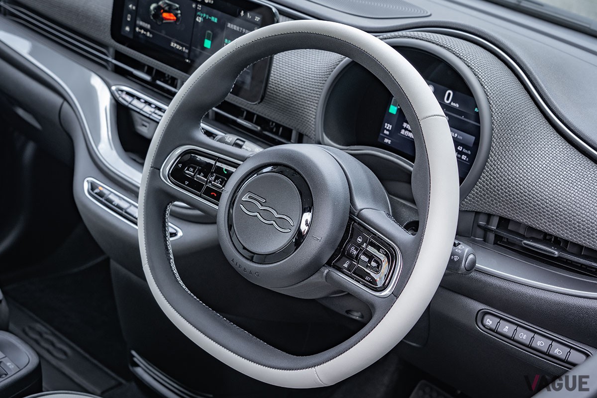 フィアット「500e」と2週間暮らしてEVの美点と欠点を実感。自宅に充電設備があり“2台持ち”が許されるなら、導入へのハードルは意外と低いかも