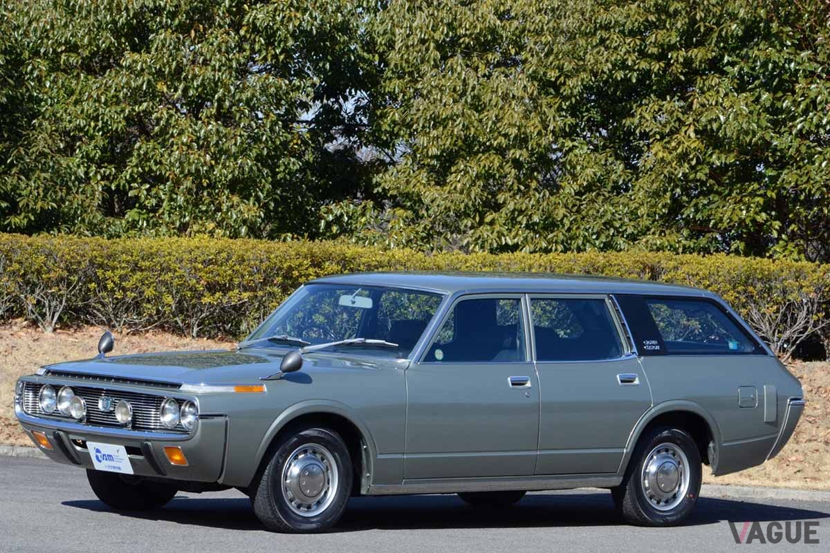 1971年に登場したトヨタ4代目「クラウン カスタム ワゴン」