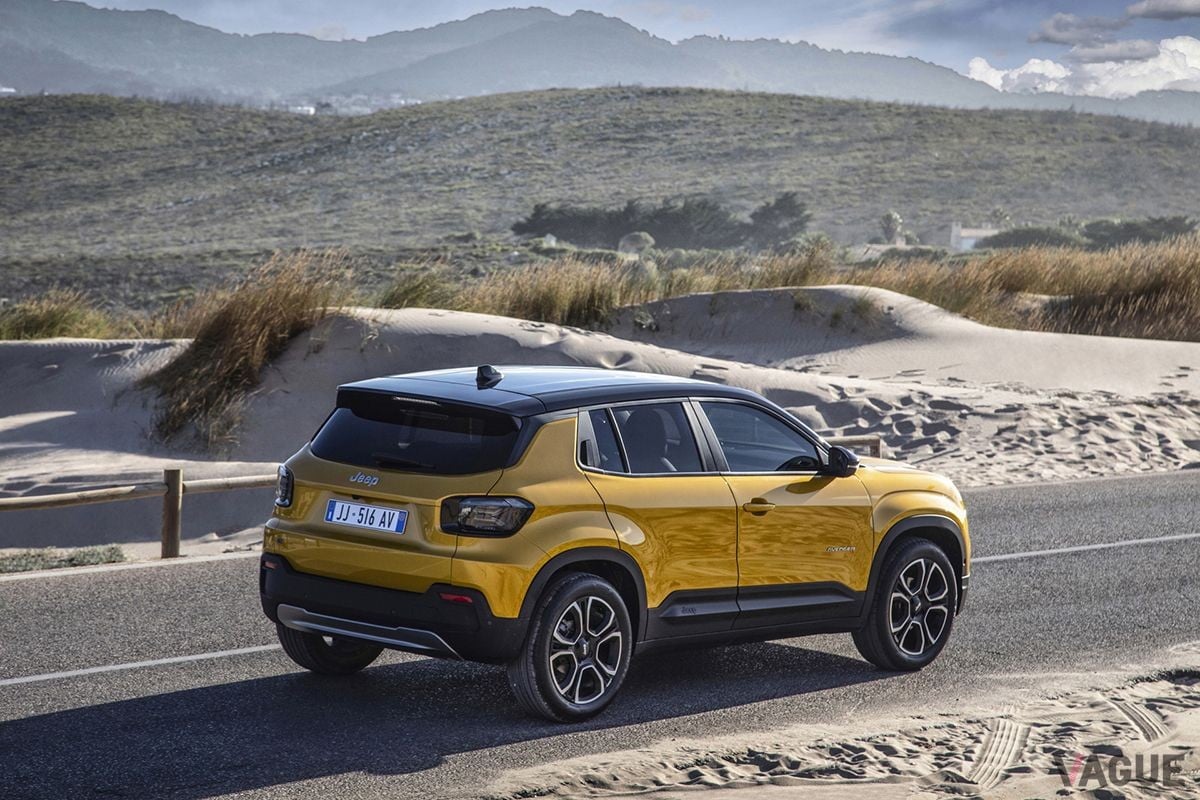 欧州市場で受注が10万台を突破したジープ新型「アベンジャー」。日本でもまもなく登場する予定だ