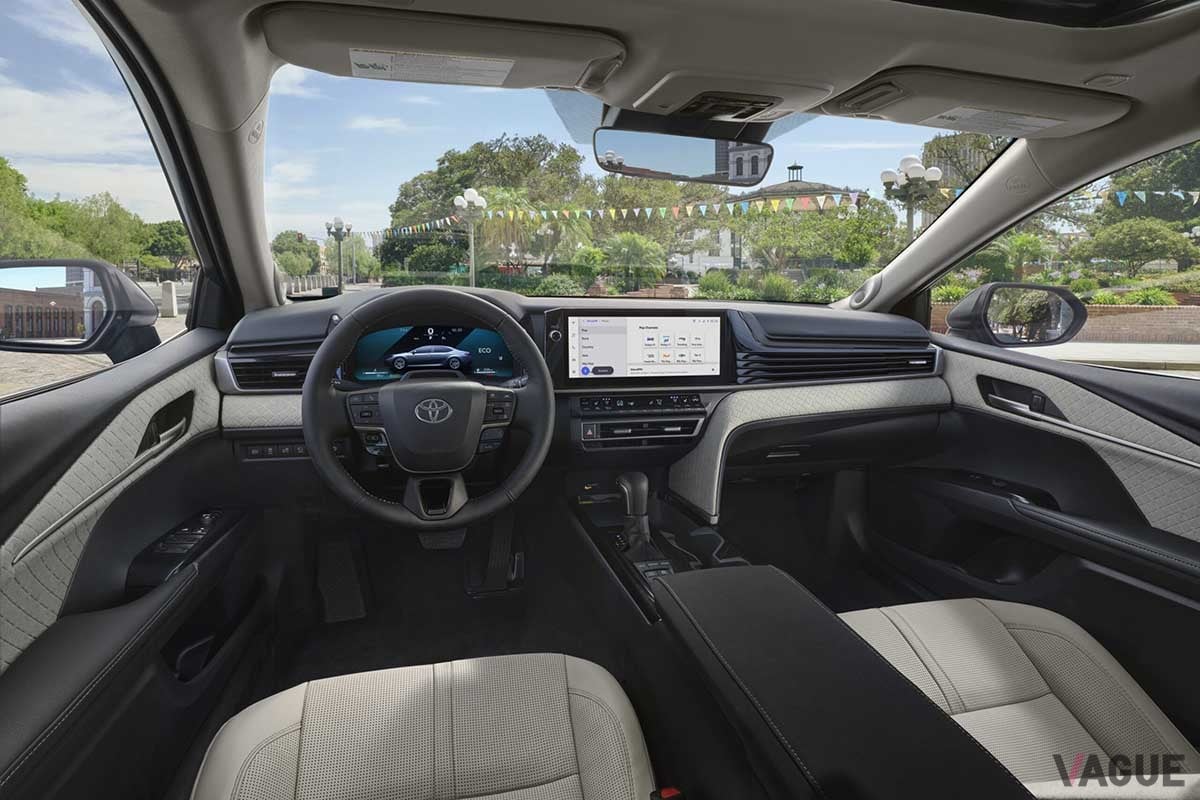 米国で登場したトヨタ新型「カムリ」のインテリア
