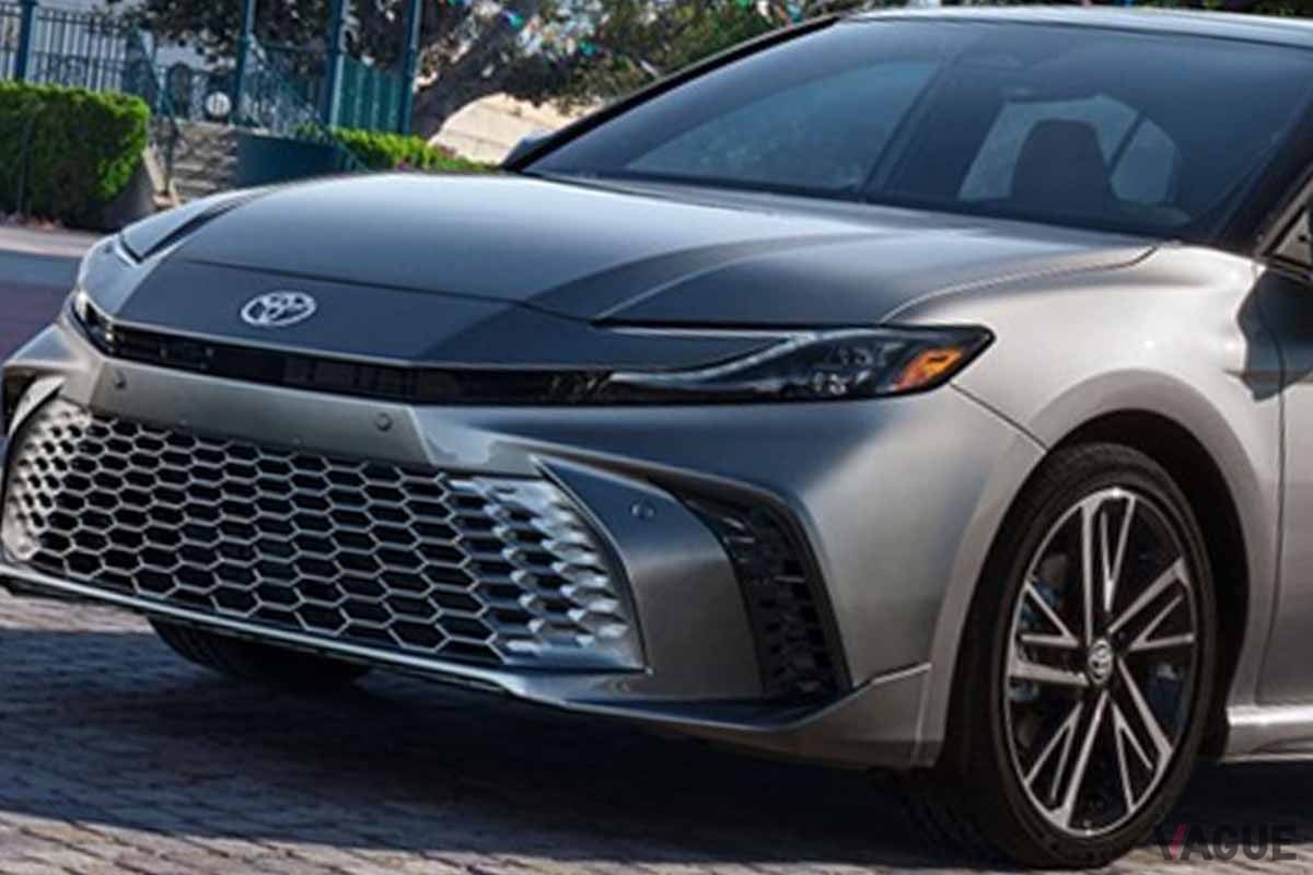 米国で登場したトヨタ新型「カムリ」