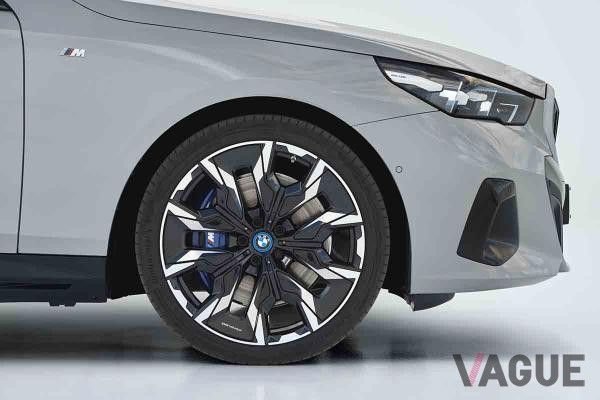 BMW新型「i5」
