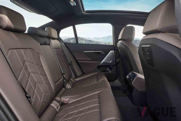 BMW新型「i5」のインテリア