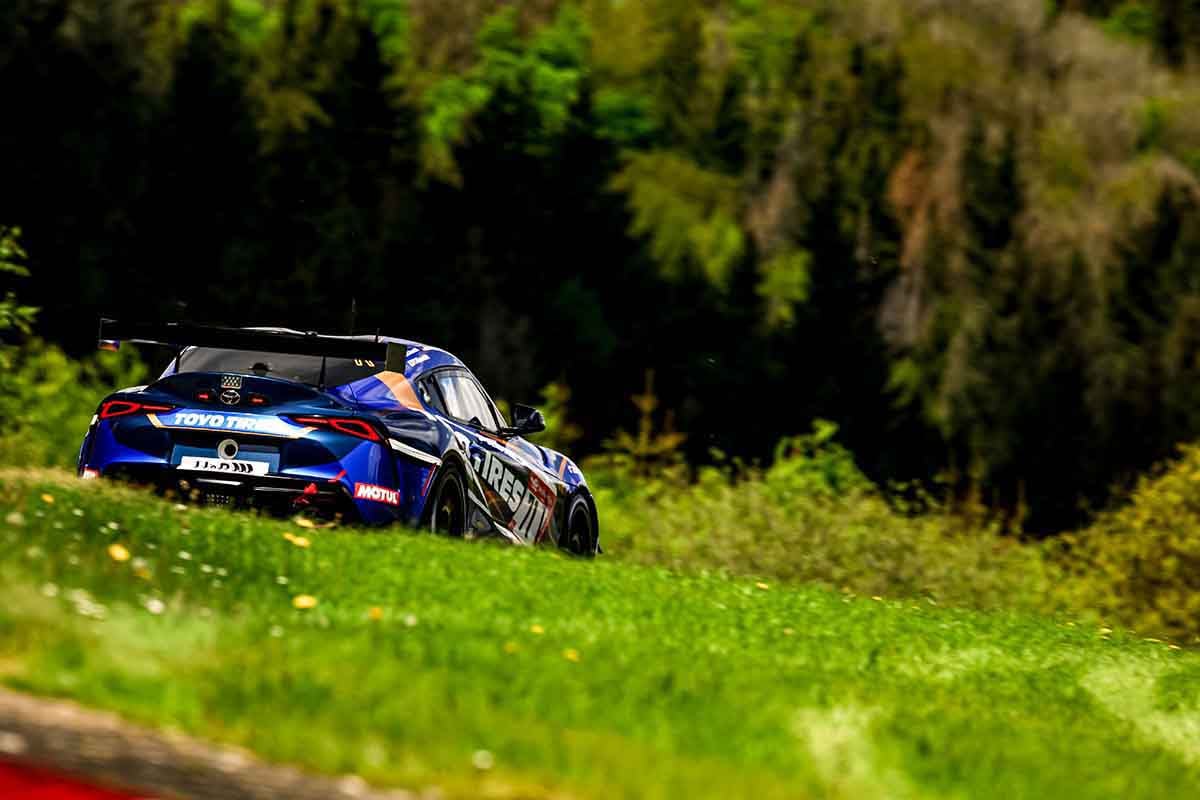 2023年のニュルブルクリンク24時間耐久レースに出場した「TOYO TIRES with Ring Racing」のトヨタ「GRスープラGT4」