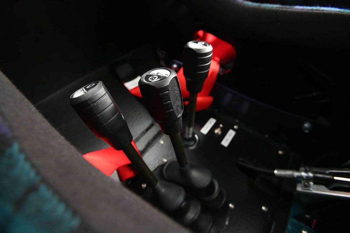 北米トヨタが世界初公開したカスタムカー「FJブルーザー」