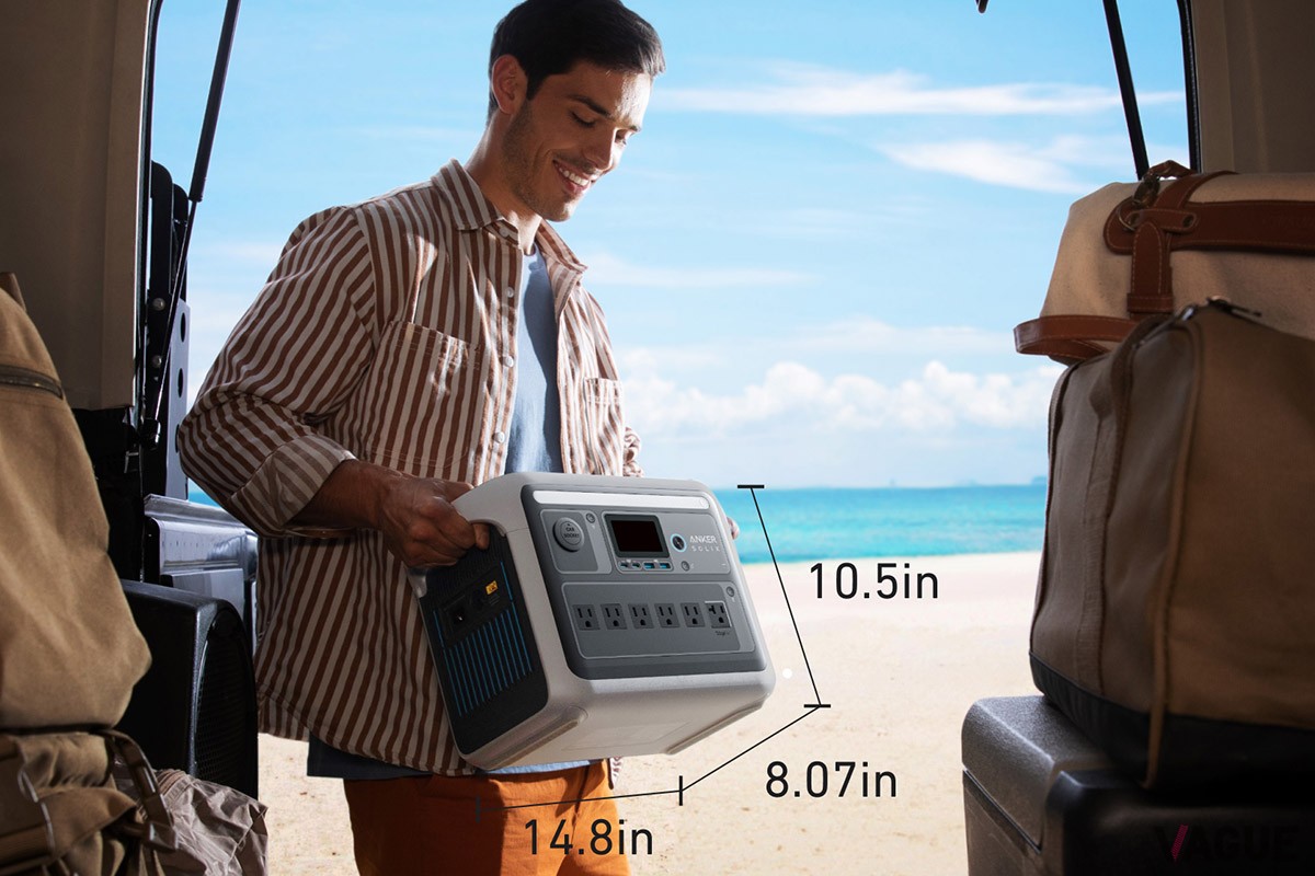 サイズの目安がこちら。同程度の容量を持つ他の製品と比べて約15%も小型化しており、携帯性も高い