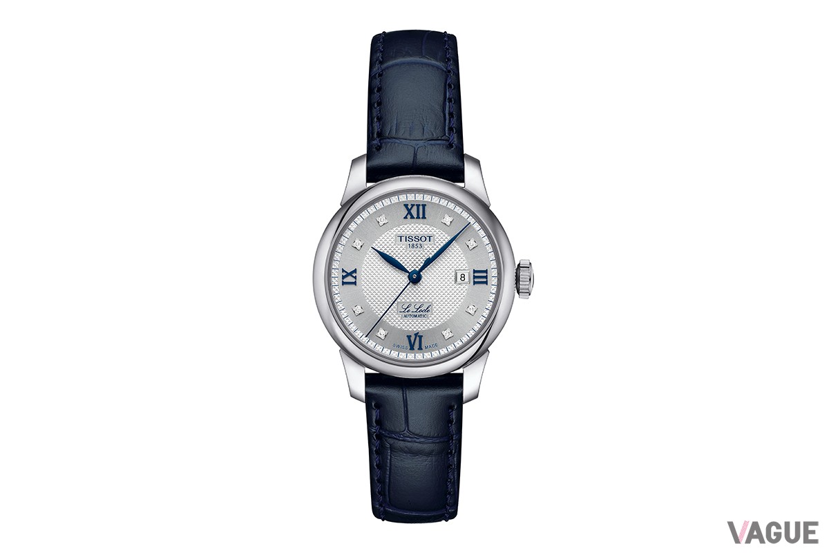 文字盤中央と周囲はクルー・ド・パリで煌びやかな印象