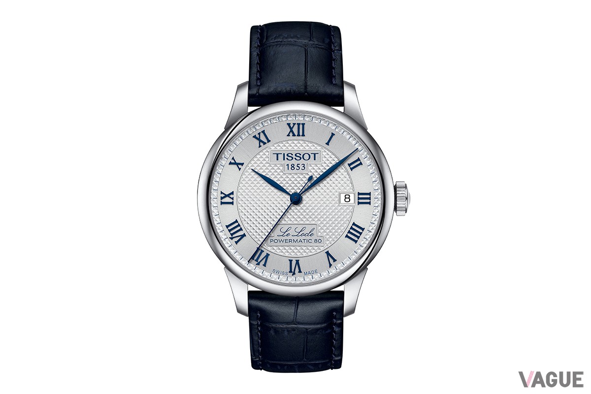 文字盤中央と周囲はクルー・ド・パリで煌びやかな印象