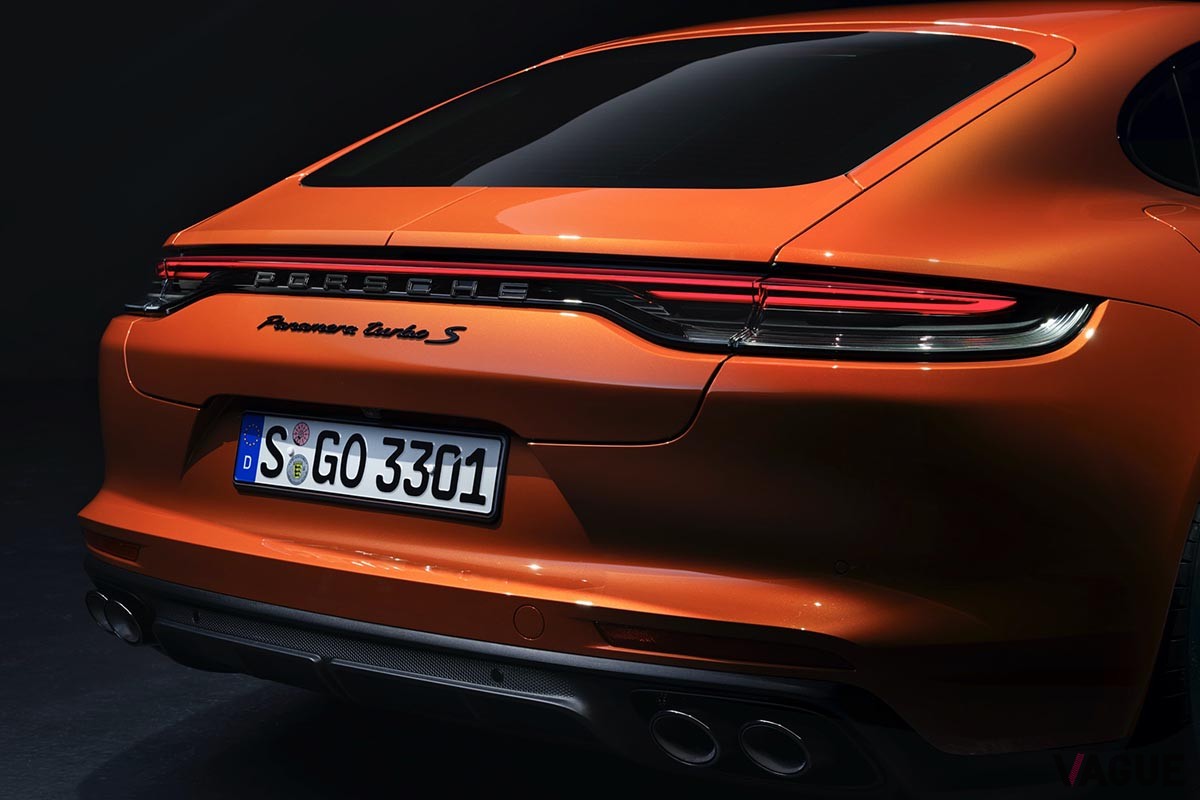 ポルシェ現行型「パナメーラ」