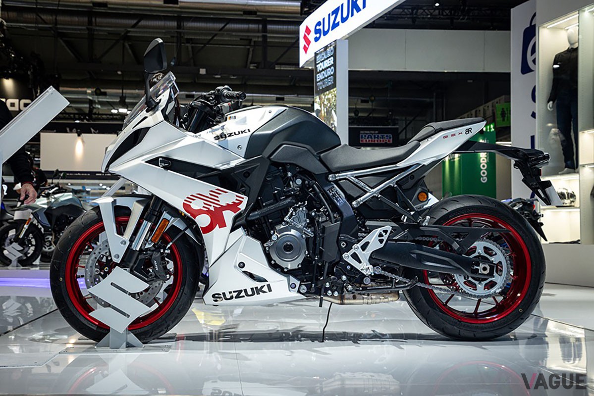 EICMA 2023で発表されたスズキ「GSX-8R」