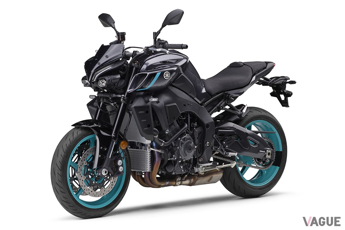 シアンの差し色が目を惹く新色ダークグレーをカラーバリエーションに加えたヤマハ新型「MT-10 ABS」