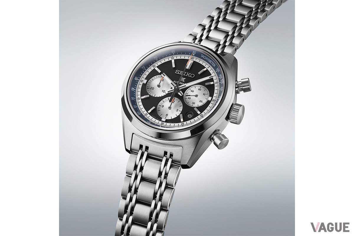 ブルーグレーのメインダイヤルにホワイトシルバーのサブダイヤルを配置する「SBEC023」