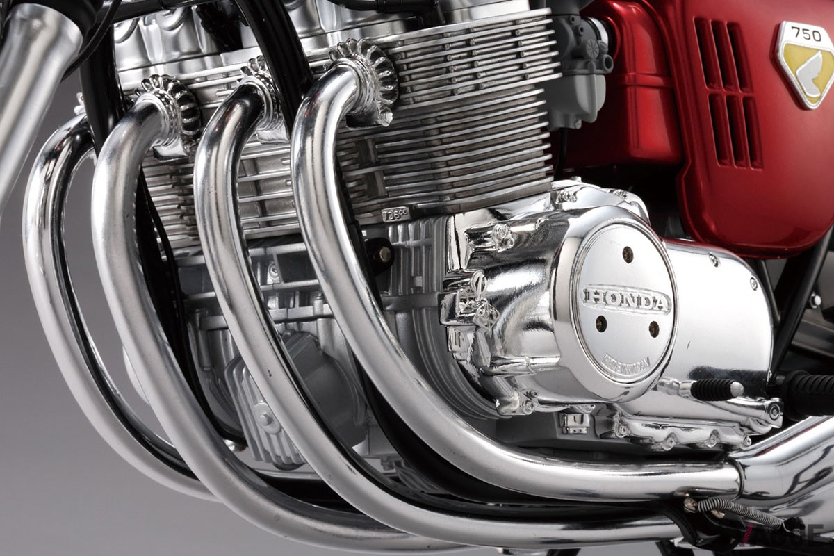 毎号付属のパーツを組み立ると、ホンダ「CB750FOUR」の1/4スケールディスプレイモデルが完成するデアゴスティーニの週刊『ホンダ CB750FOUR』