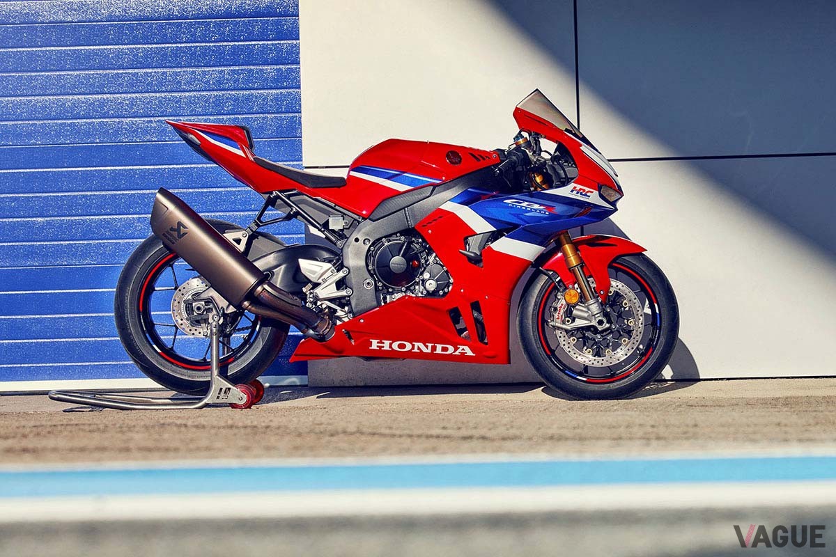 レースシーンでさらなる活躍を見せつけるべく進化を遂げたホンダ「CBR1000RR-R ファイヤーブレード」の2024年モデル