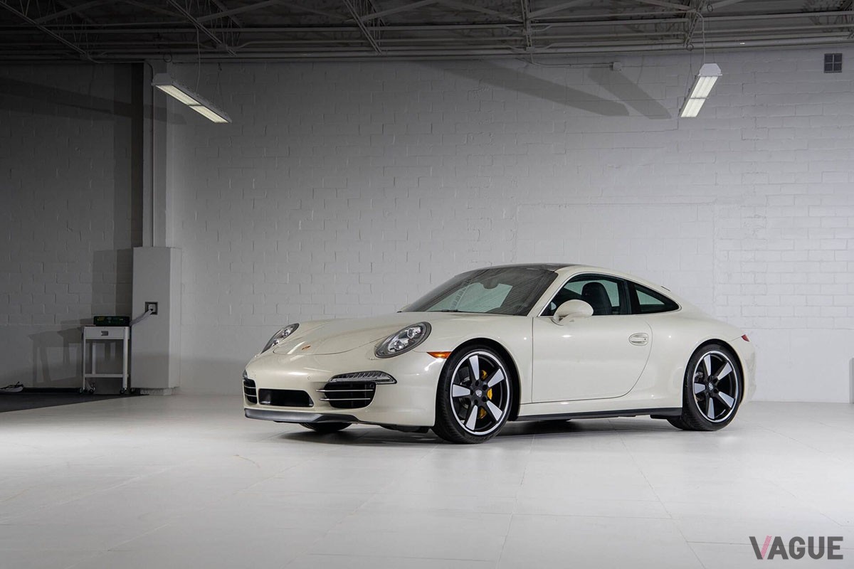 ポルシェ「911 50thアニバーサリー」（2014年式）（C）RM Sotheby's