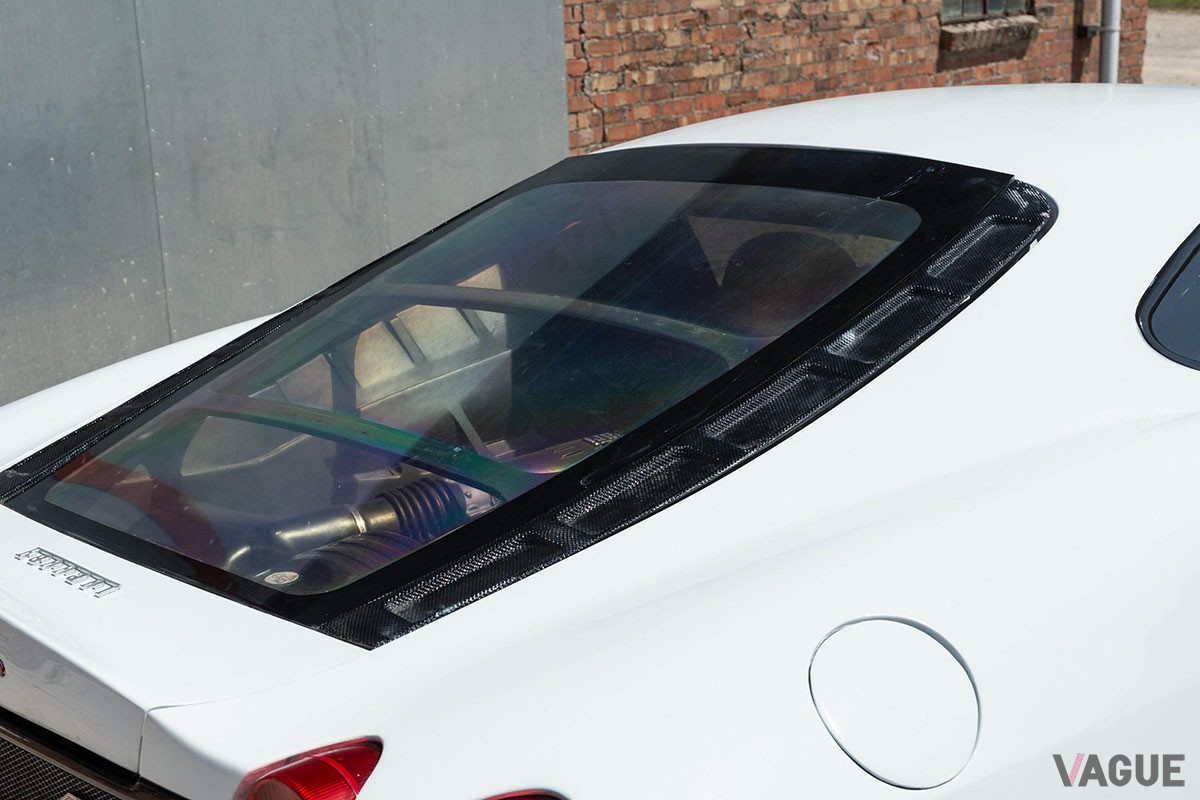 オークションに出品されていた全く別の「F430」のレプリカ。こちらもベースはフォード「クーガ」だ（C）CAR＆CLASSIC