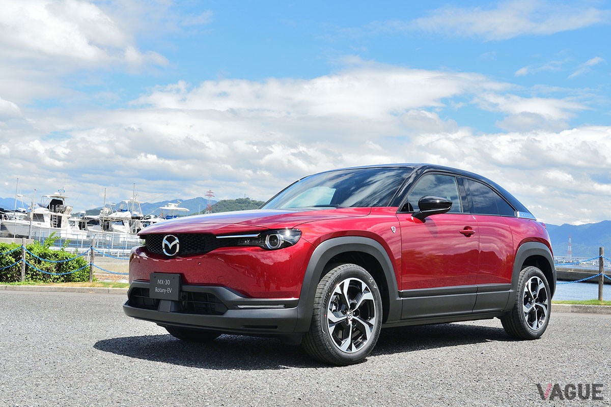 マツダ「MX-30 ロータリーEV」に搭載された新時代のロータリーエンジンは、黒子ではあるものの音などでその存在をしっかりと主張する