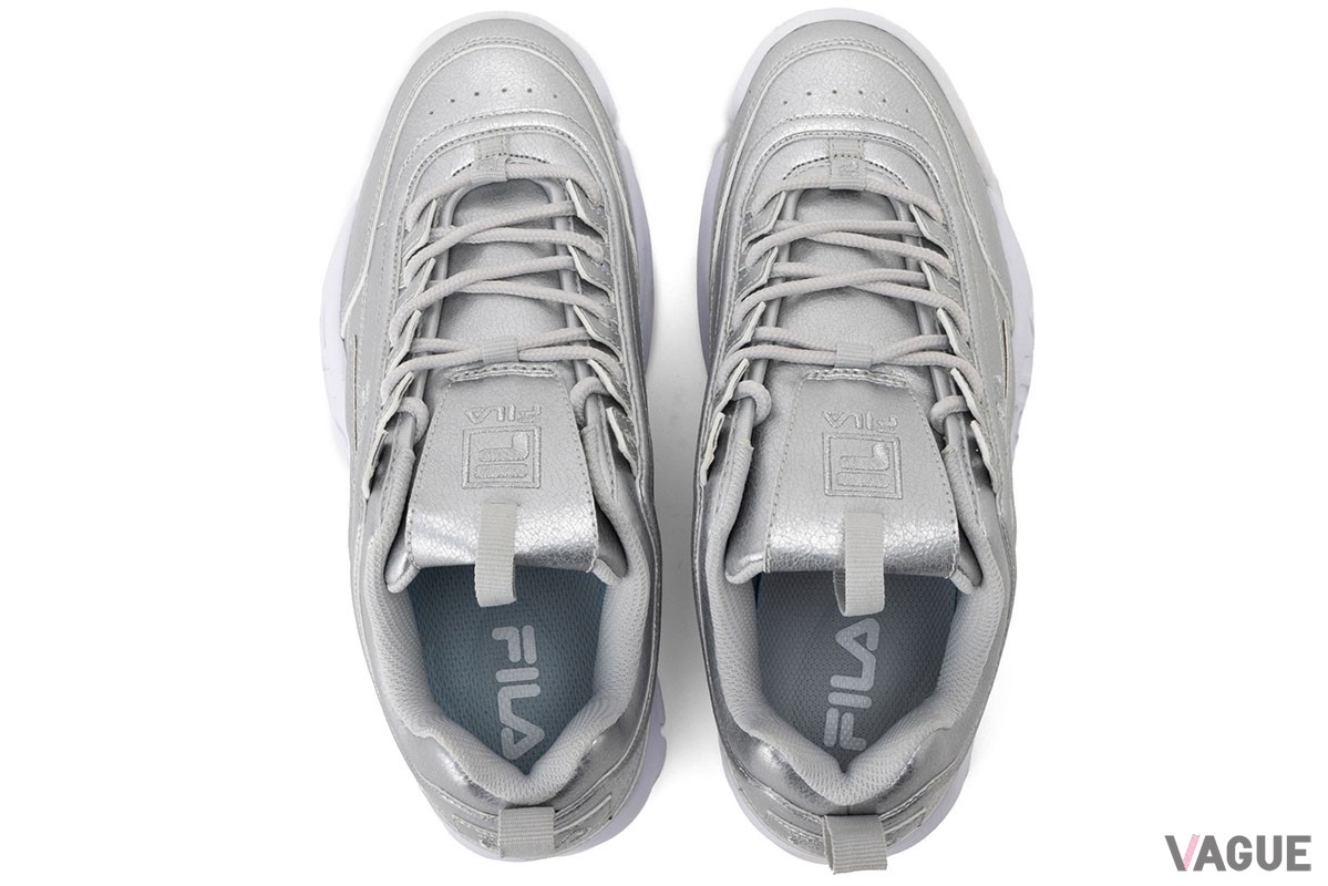 フィラ「DISRUPTOR II PREMIUM METALLIC」
