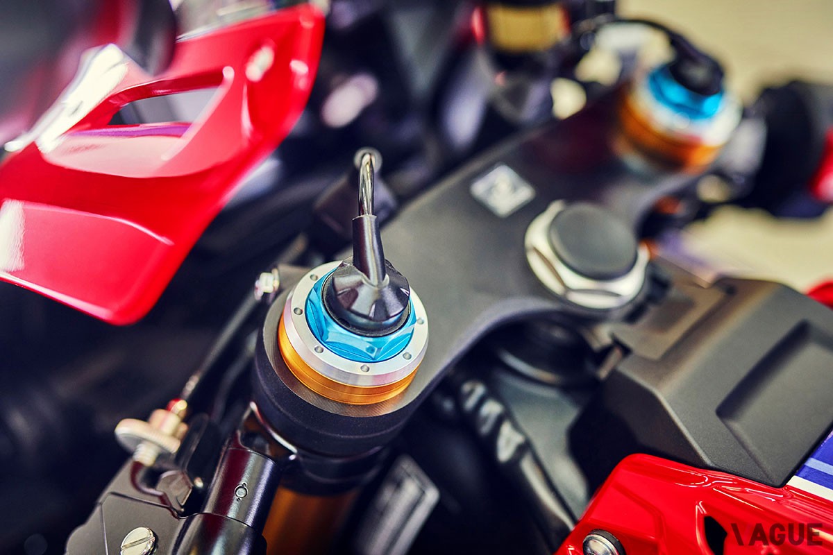 レースシーンでさらなる活躍を見せつけるべく進化を遂げたホンダ「CBR1000RR-R ファイヤーブレード」の2024年モデル
