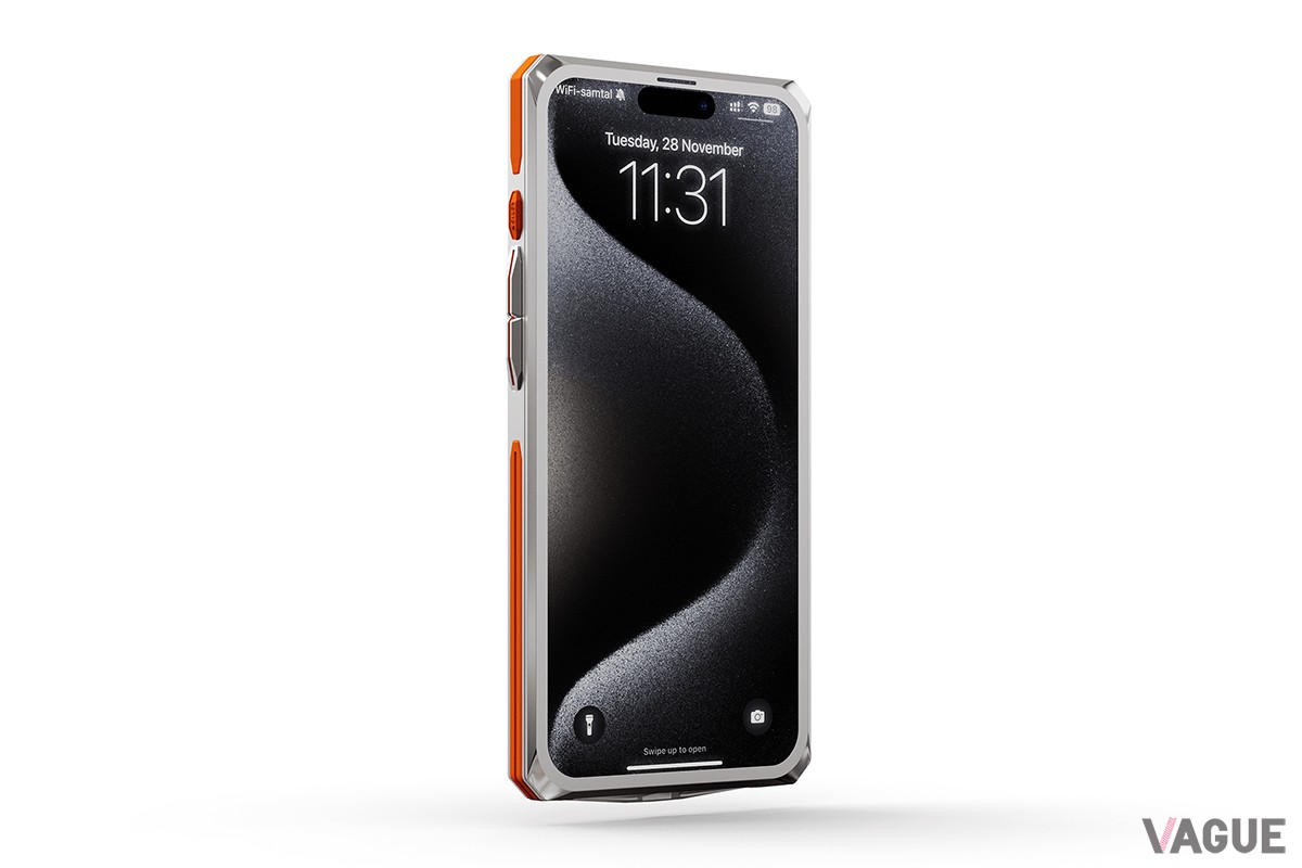 「iPhone Case RS15 Sunset Orange」（16万5000円、消費税込）
