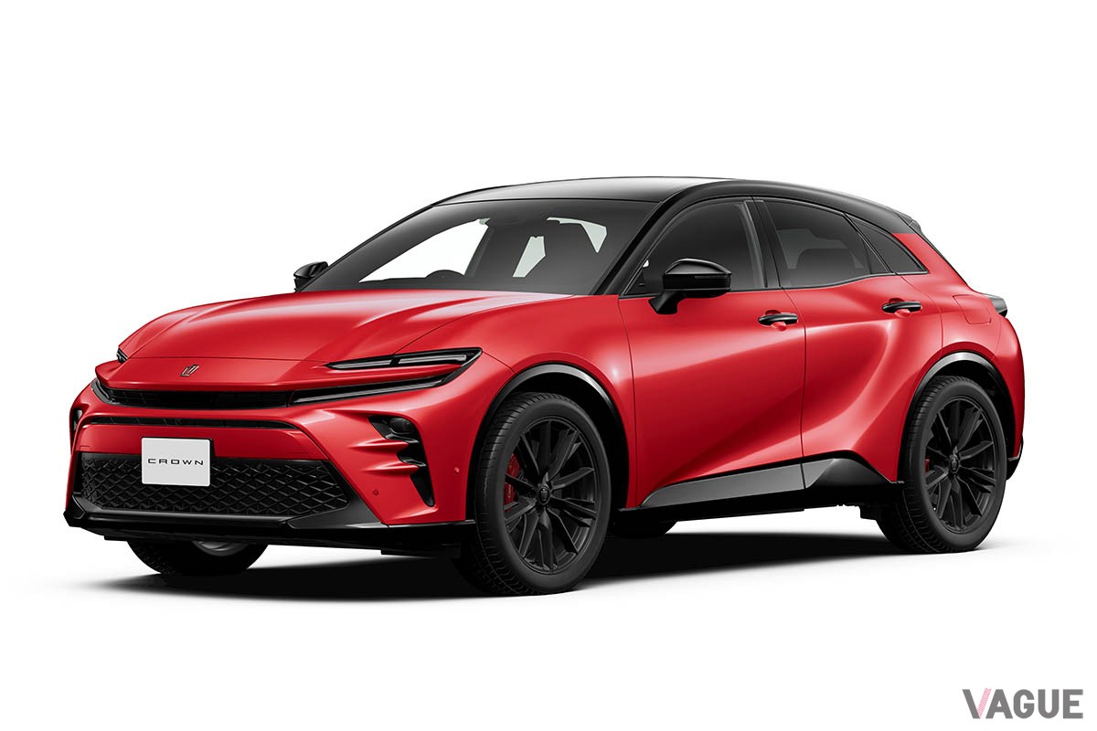 トヨタ新型「クラウン・スポーツ」のPHEV仕様は専用装備が盛りだくさん。特に専用のレッド内装はスポーティで華やか