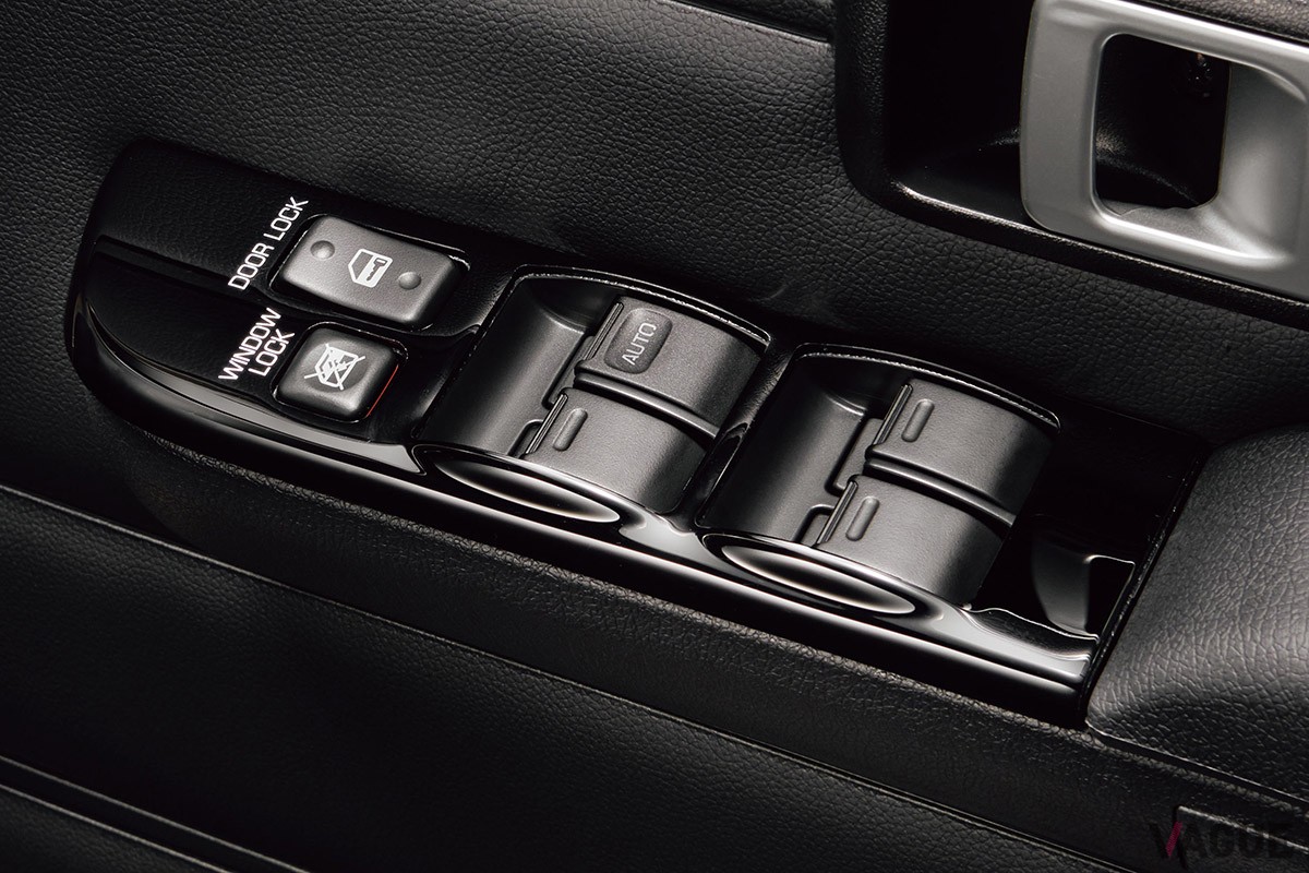 モデリスタが展開するカスタマイズアイテムにより、トヨタ新型「ランドクルーザー70」がより精悍かつタフに