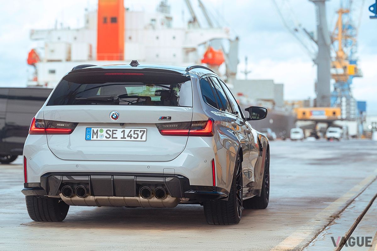 BMW新型「M3 Competition M xDrive ツーリング」