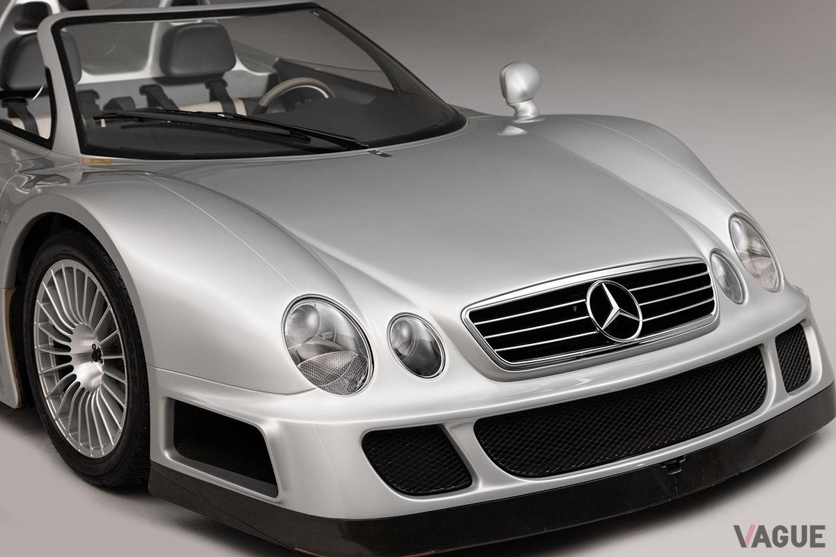 1023万5000ドル（約15億3450万円）で落札されたメルセデス・ベンツ「CLK GTR ロードスター」(c)2023 2023 Courtesy of RM Sotheby's