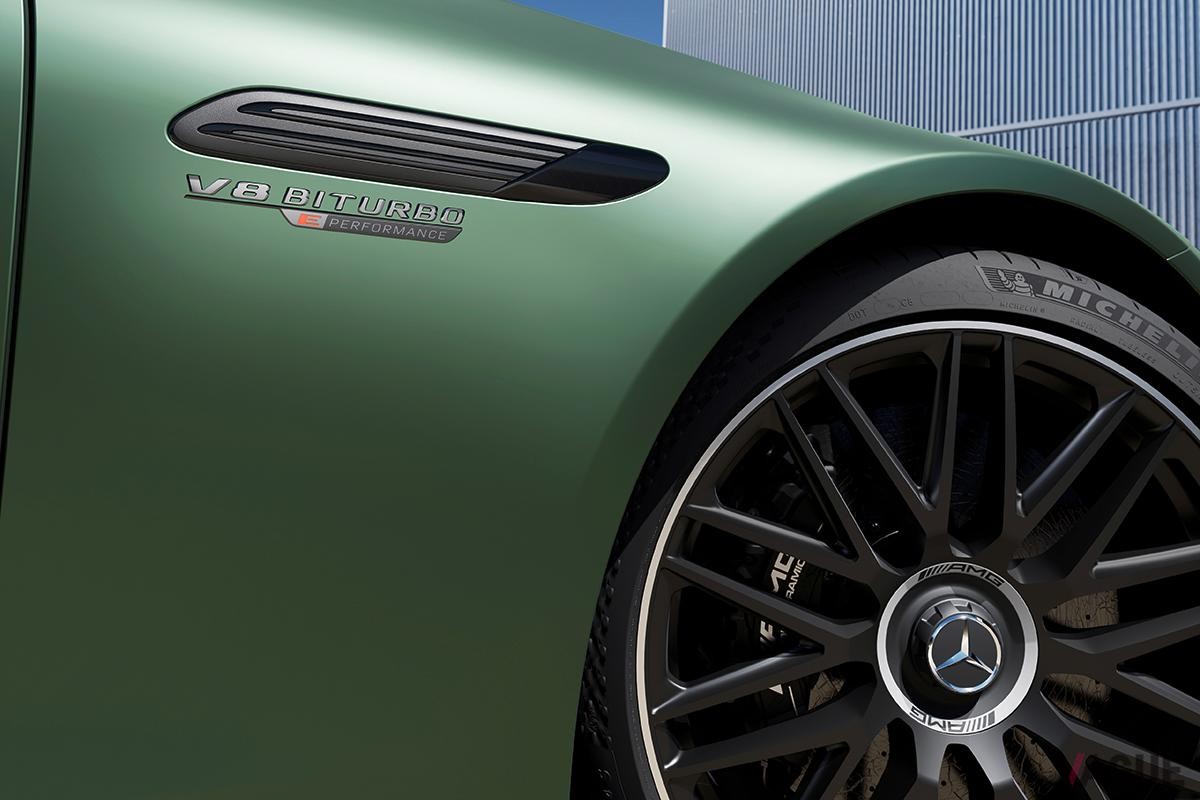 メルセデスAMG新型「SL63 SEパフォーマンス」