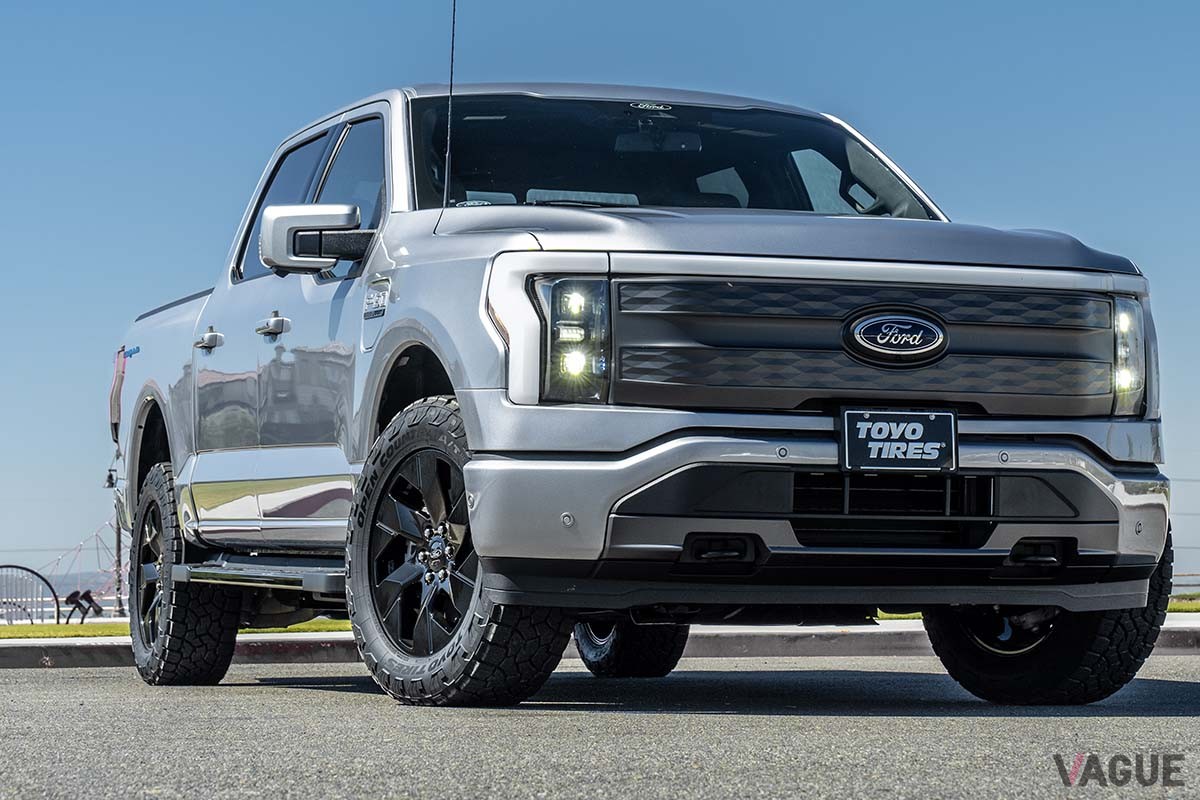 フォード「F150ライトニング」に装着されたトーヨータイヤ「オープンカントリーA／T III EV」