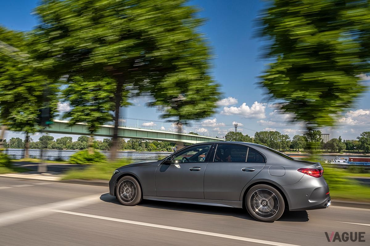 メルセデス・ベンツ新型「C350eスポーツ」