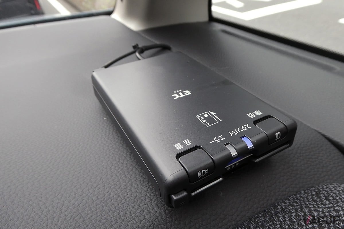 ETC利用率は2024年5月現在で94.9％。つまり高速道路を走行する人のほとんどがETCを使っている