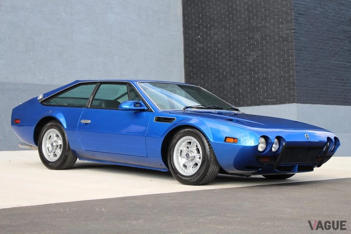 オークションに登場した1972年製ランボルギーニ「ハラマ」。フロントマスクがカスタムされている