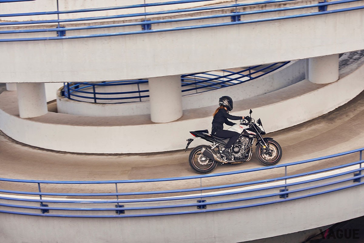 EICMA 2023でホンダが発表した「CB500ホーネット」