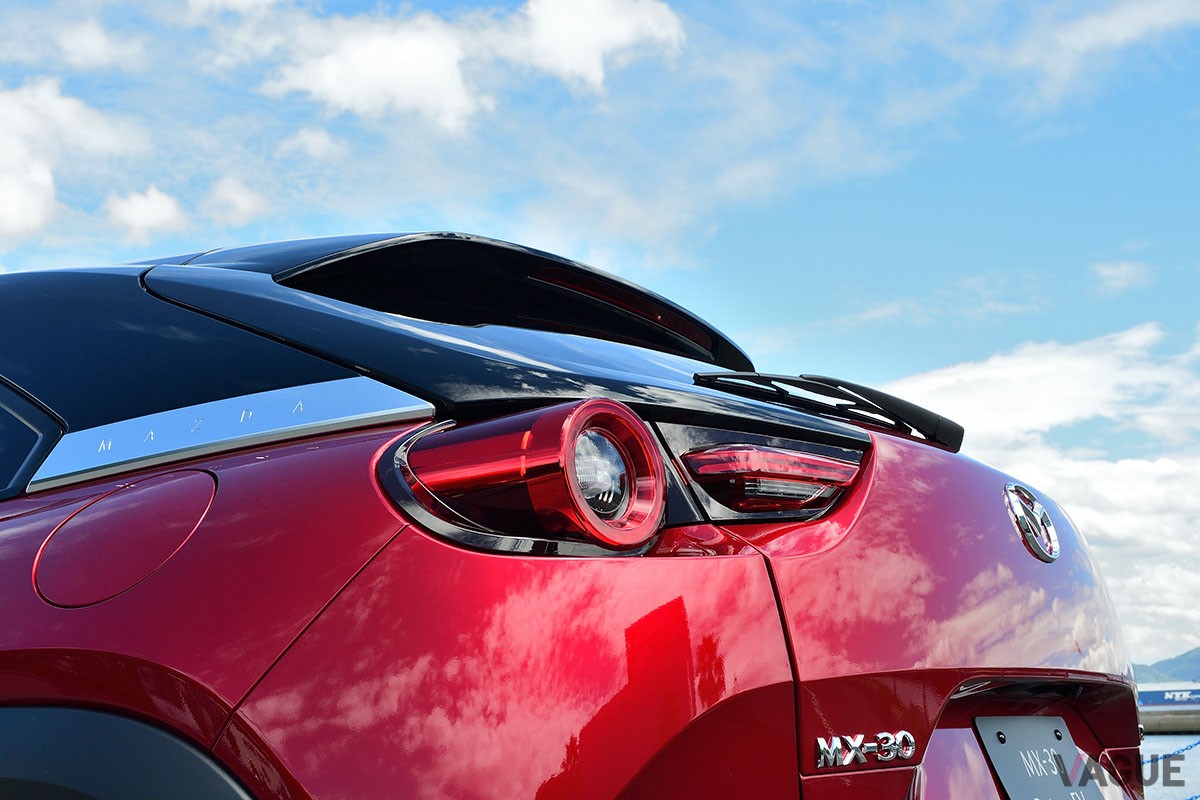 マツダ「MX-30 ロータリーEV」に搭載された新時代のロータリーエンジンは、黒子ではあるものの音などでその存在をしっかりと主張する