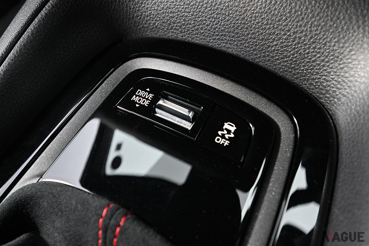 日本仕様のトヨタ「GRカローラ RZ“モリゾウエディション”」